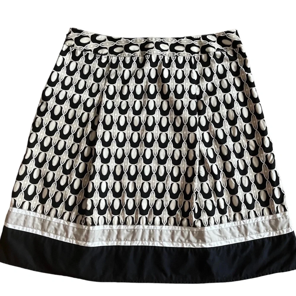 Ann Taylor women’s skirt size 12 - Picture 2 of 7